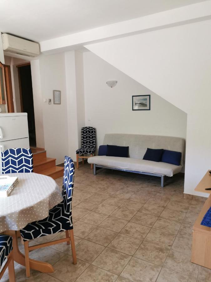 Apartman Pod Forticu هفار المظهر الخارجي الصورة